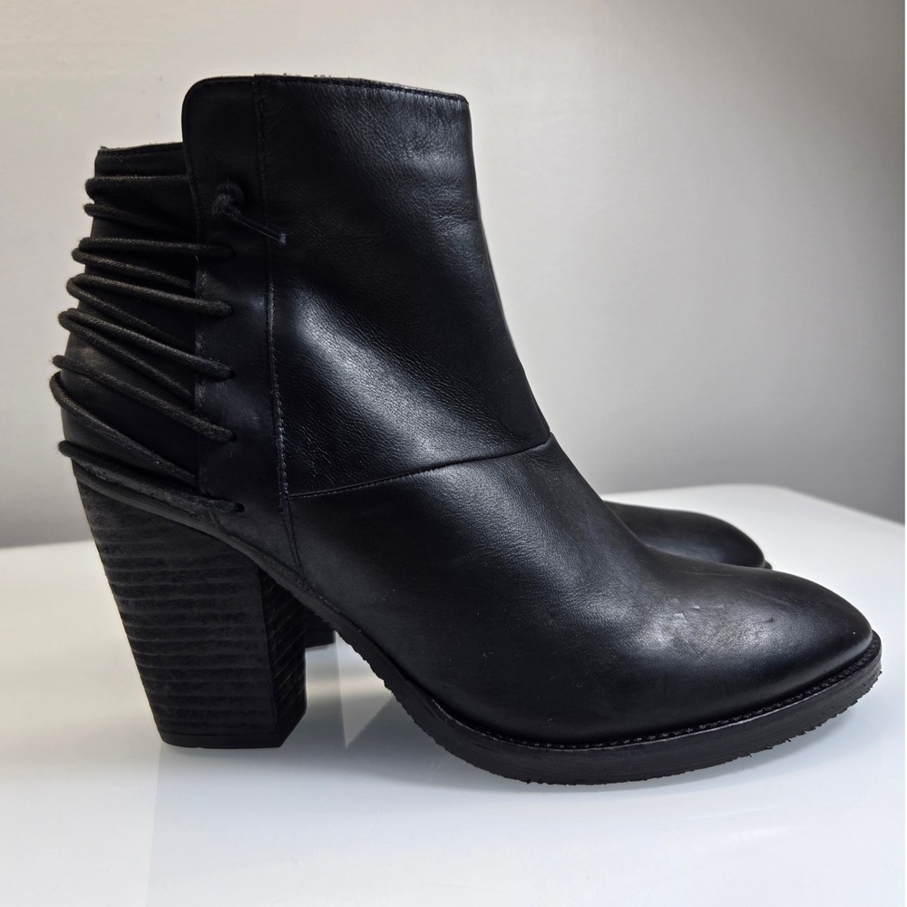 Steve Madden‎ Leather Ankle Boots Booties Women Size 10 Raglin Black Back Lace